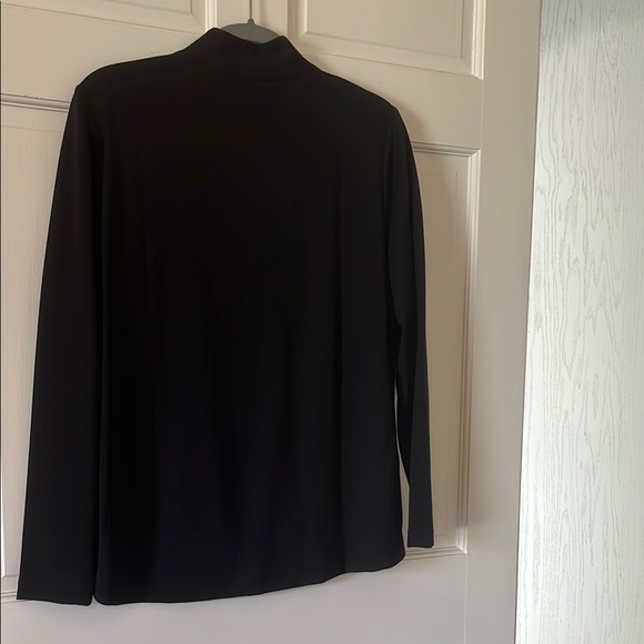 CAbi Black Tunic Top - Picture 6 of 6